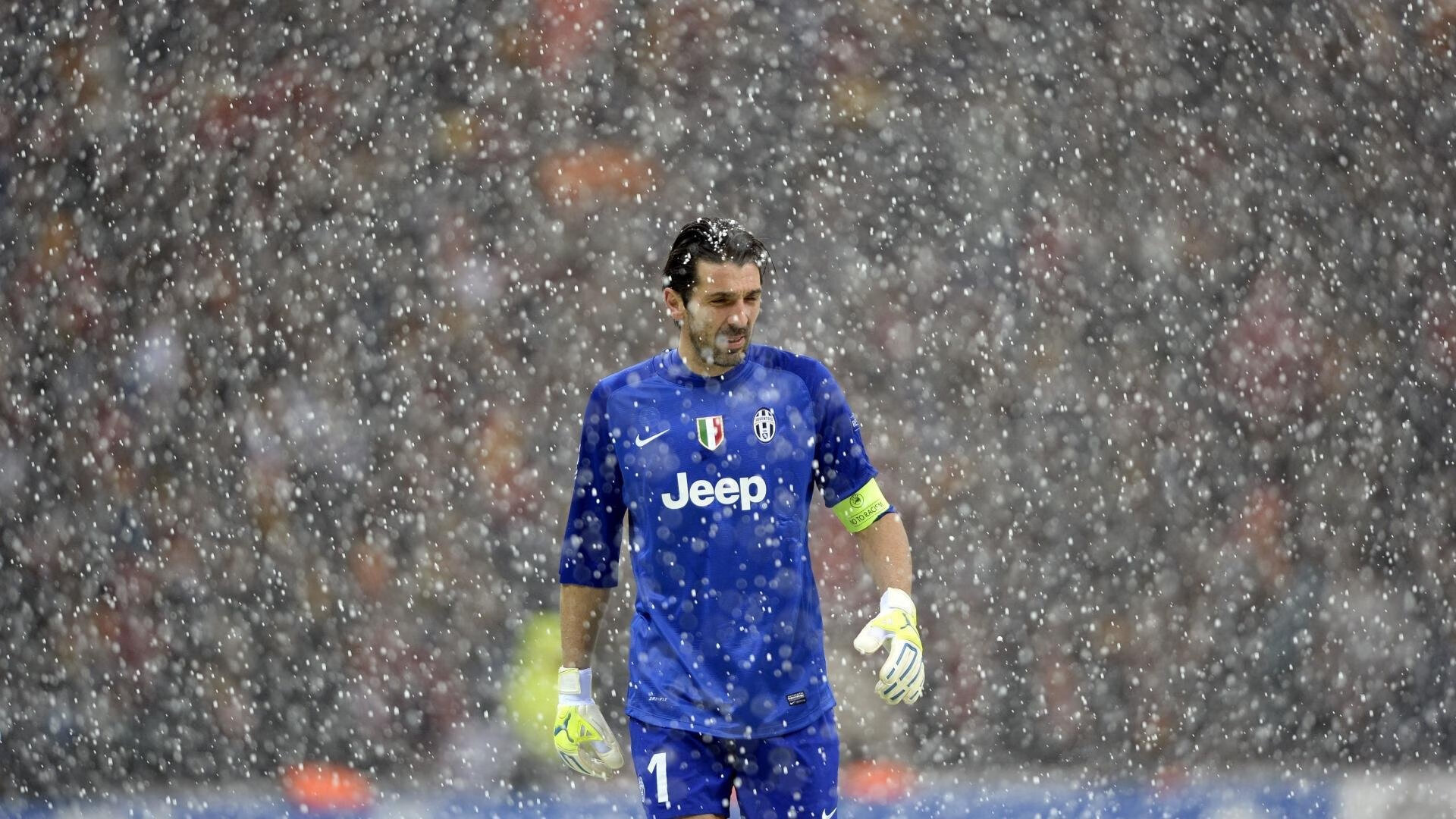 《解密：电竞职业选手的日常训练安排》，电竞选手的训练要求